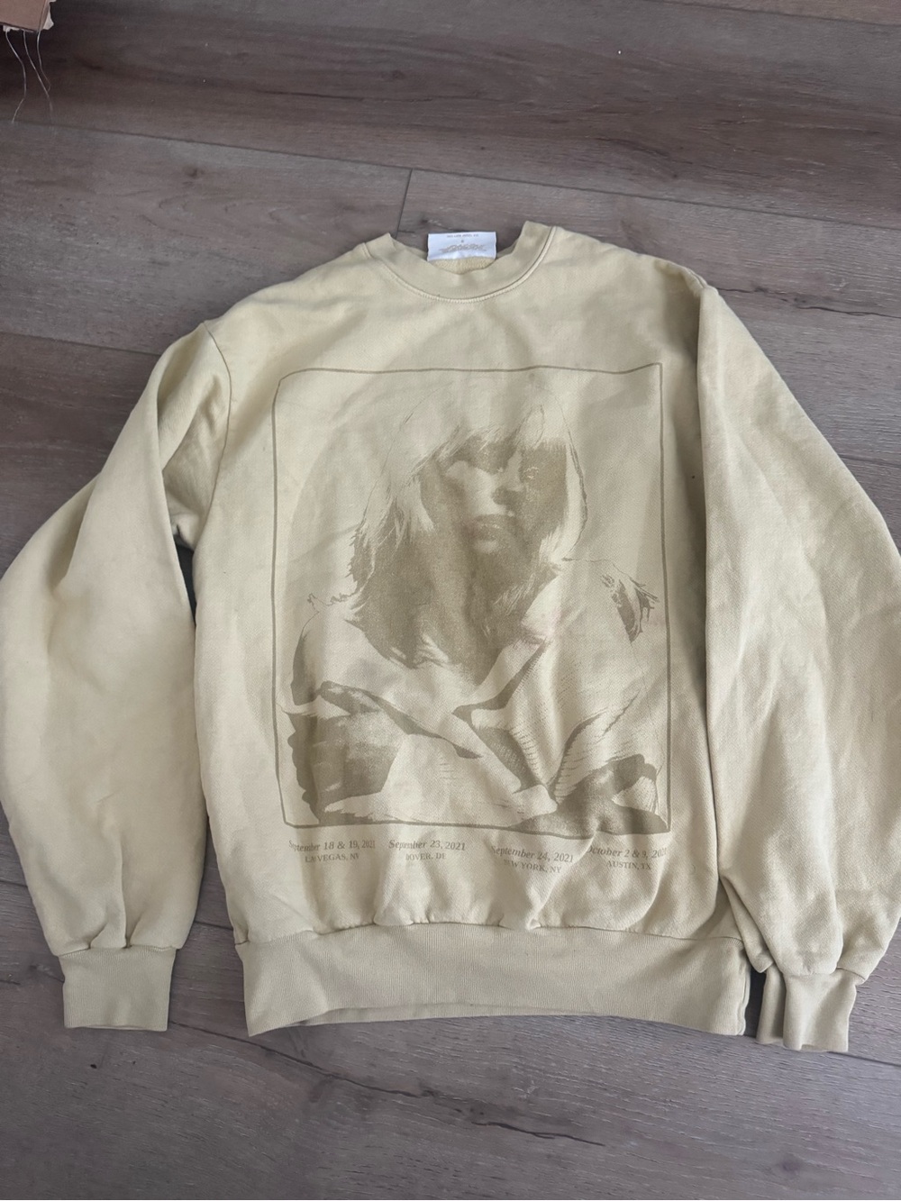 Billie Eilish sweater from life is beautiful